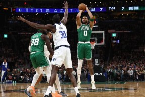 南宫APP下载-Ming连续十五场比赛得分超过刷新纪录塔图姆连续七场比赛得分超过大胜，媒体一致点评：达拉斯独行侠赛前单刀错失 