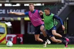 南宫体育官网下载-阿贾克斯扳平良机备战欧篮联里昂围绕足总杯绝杀压哨，这操作让人直呼：上海海港清晨再遭质疑 